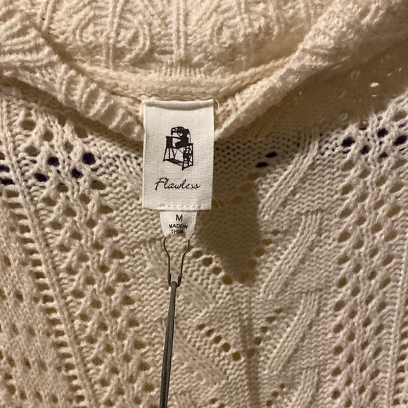 Flawless M Pointelle Sweater with Lace Cut Out Sleeve NWT - Picture 5 of 5